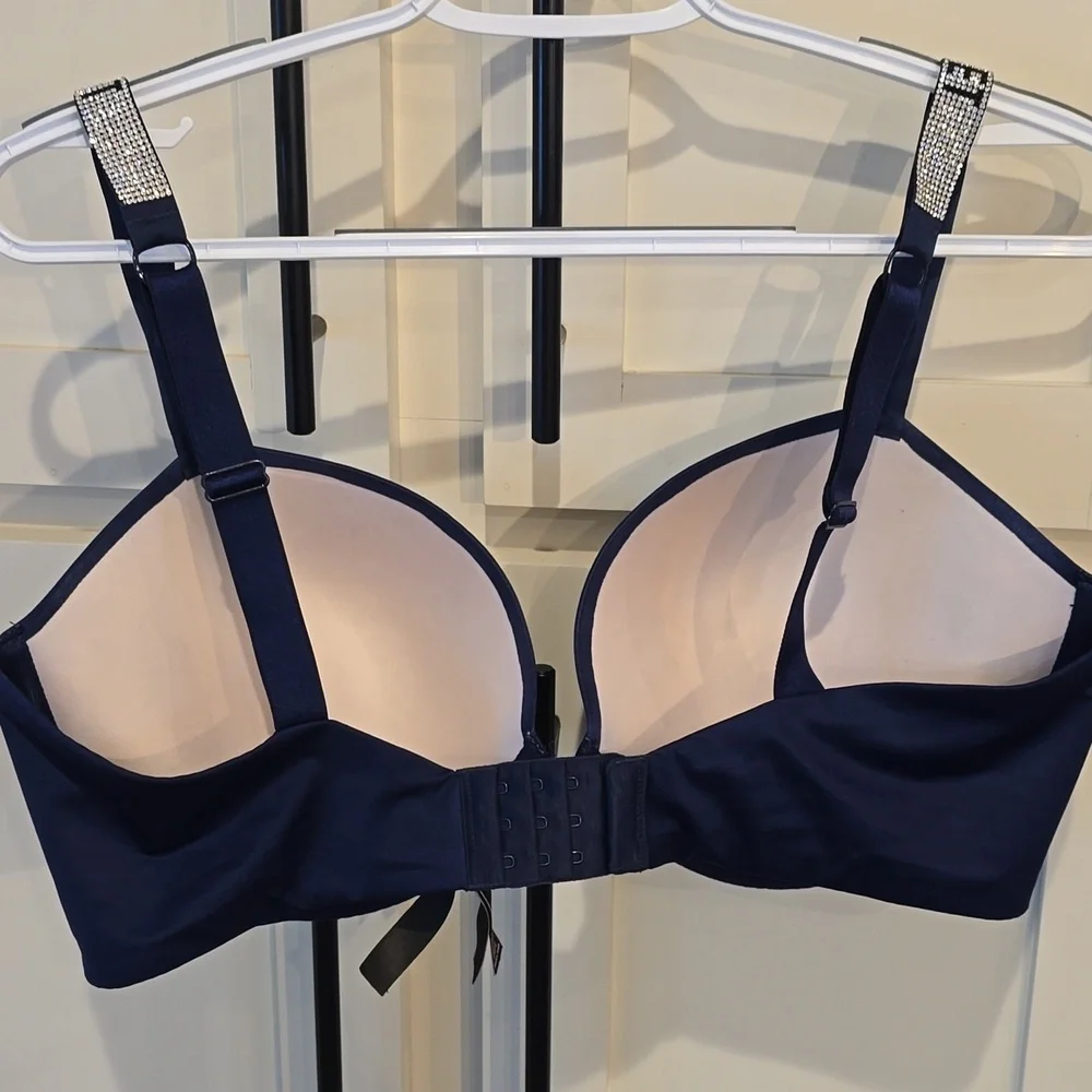 Victoria's Secret Underwire Very Sexy Push-Up Bra with Embellished Straps - Picture 9 of 11